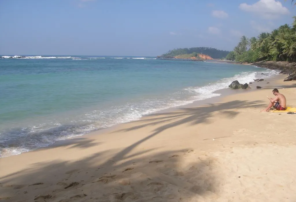 Sunray Rest - Beach View Homestay-1